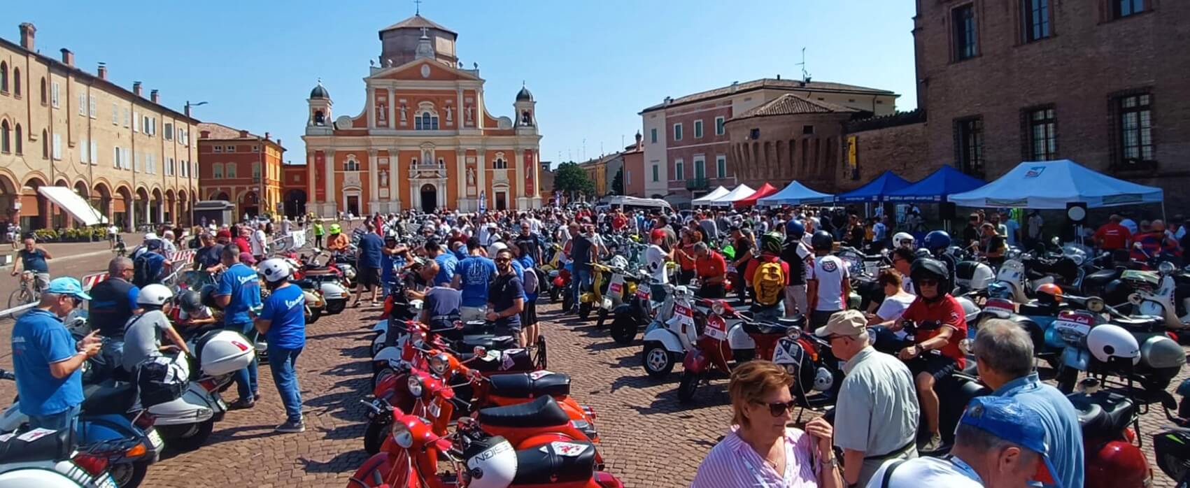 IL VESPA CLUB CARPI HA FESTEGGIATO 75 ANNI DI PASSIONE E AMICIZIA