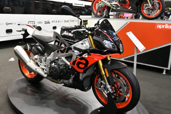 photogallery moto guzzi e aprilia motor bike expo