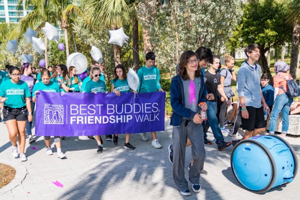 best buddies friendship