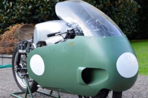 motoguzzi vintage londra