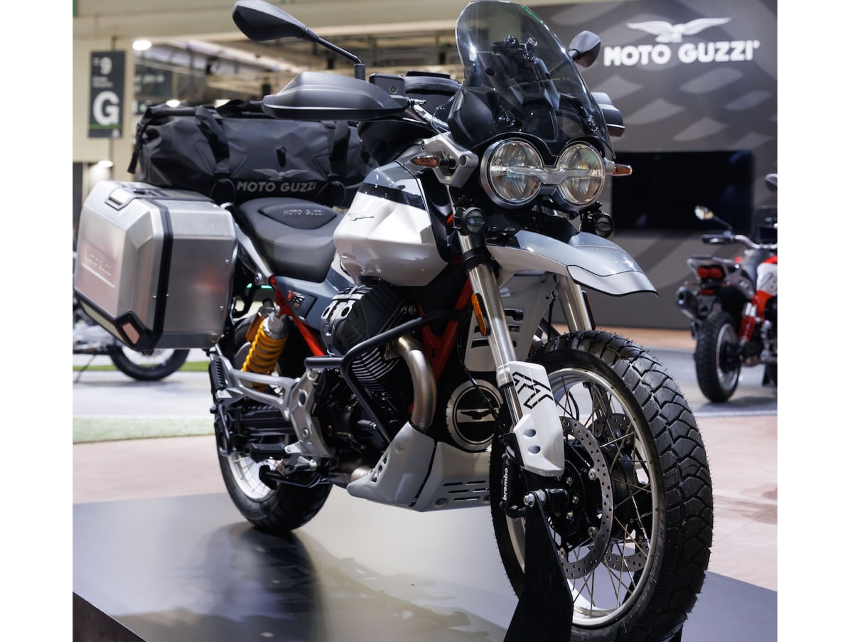 Moto Guzzi V85TT - Adventure BMW