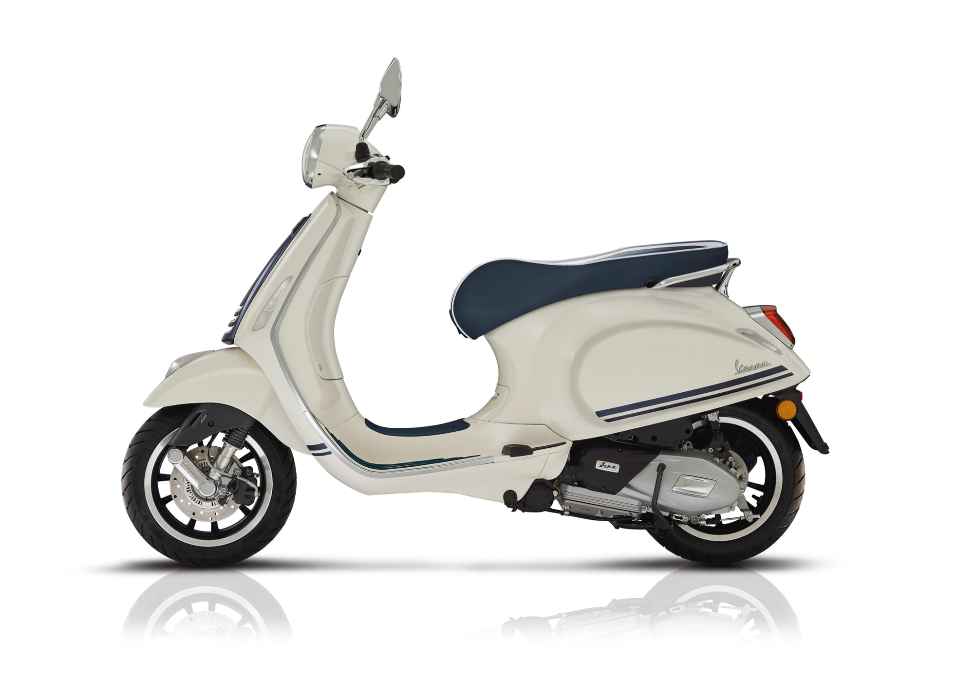 Vespa Piaggio White Scooter In Emily In Paris S02E02 Do You Know The Way  To St. Tropez? (2021)