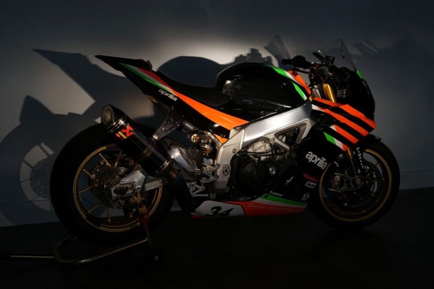 Contacto Aprilia Tuono 1100 V4 Factory Pikes Peak - MOTOJORNAL