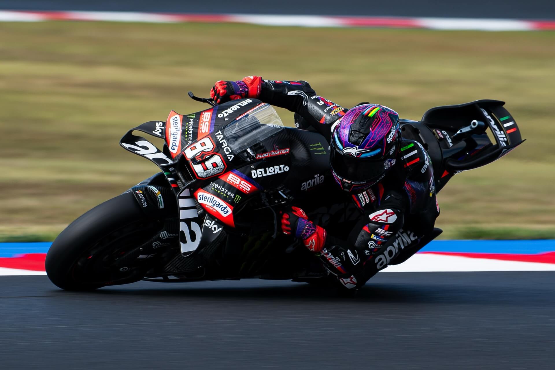 APRILIA RACING RILANCIA LA SFIDA AL GP D’AUSTRIA. JORGE MARTÍN E MARCO BEZZECCHI AL VIA PER IL QUINDICESIMO GP STAGIONALE