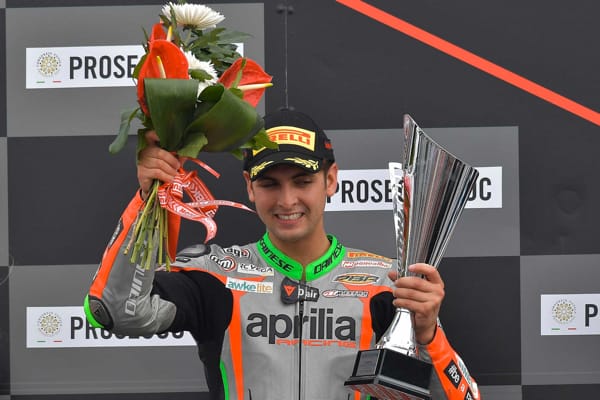 superstock 1000 donington race