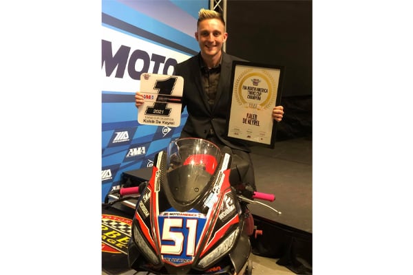 FANTASTICA APRILIA, STELLA DELLA TWINS CUP MOTOAMERICA