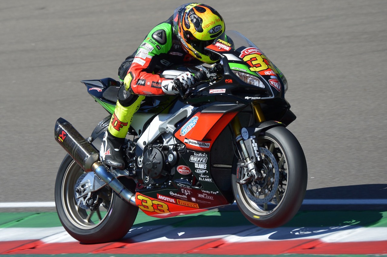 NUOVA M2 RACING ATTACCA IL CIV SUPERBIKE A TRE PUNTE