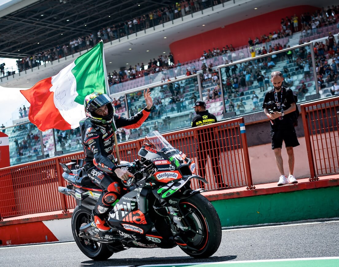 THREE APRILIA IN THE TOP TEN FOR THE MUGELLO RACE