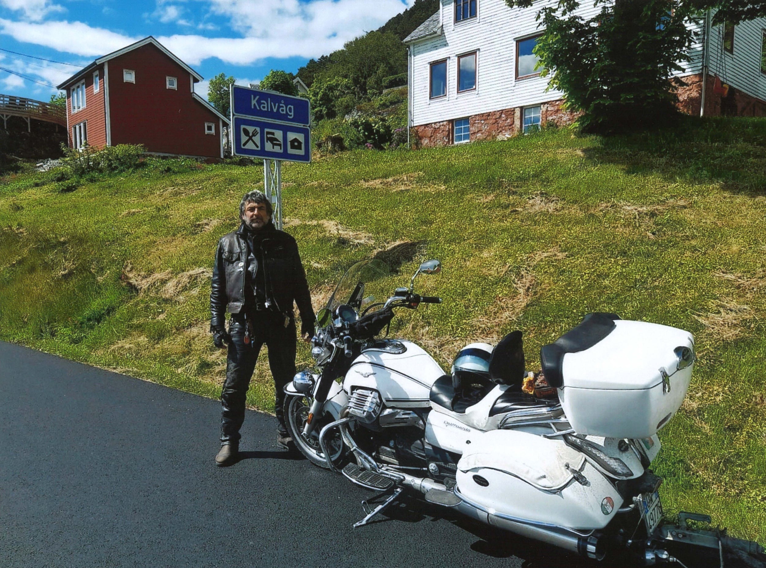 Manuele Biondi Moto Guzzi Tour