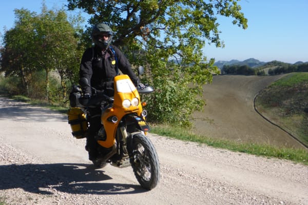 moto guzzi transcamp