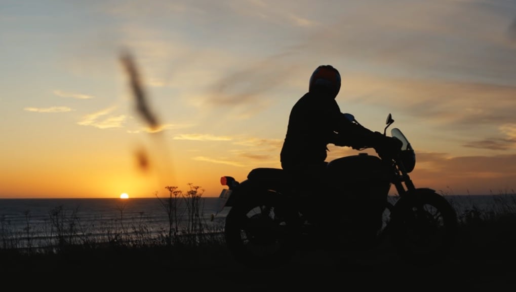 UK, I VIDEO DI PHIL DEDICATI ALLA SUA V7 III STONE